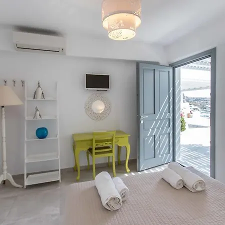 Villa Aqua